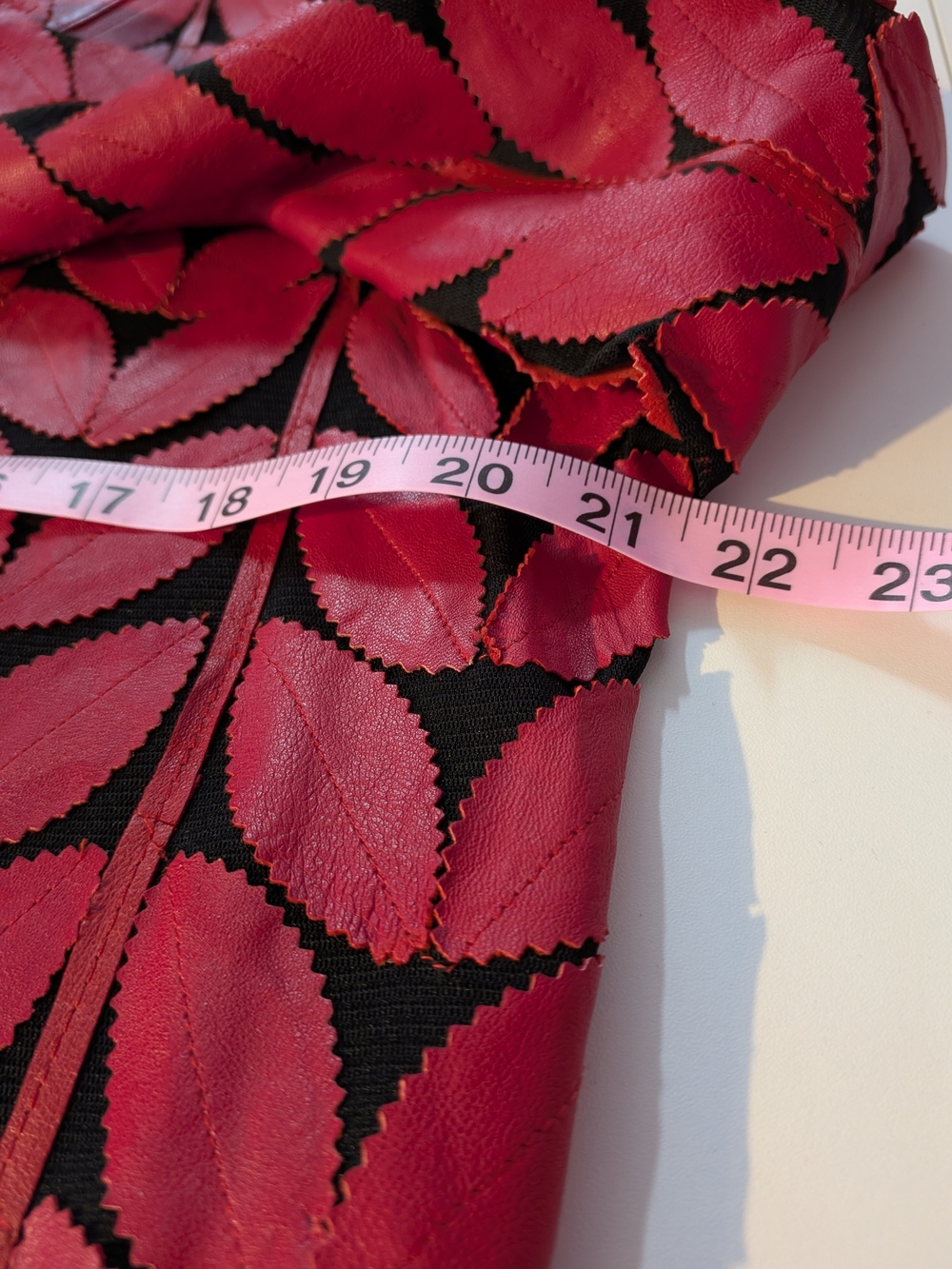 Red Leather Leaf-Pattern Zip Jacket - Picture 5 of 5